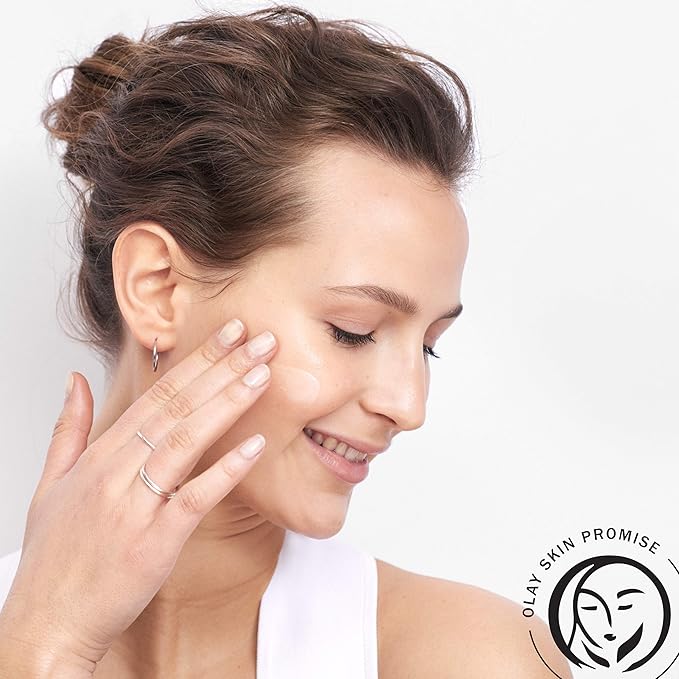 Olay Regenerist Retinol Face Serum, Retinol 24 Night Face Serum, 1.3oz + Whip Face Moisturizer Travel/Trial Size Gift Set