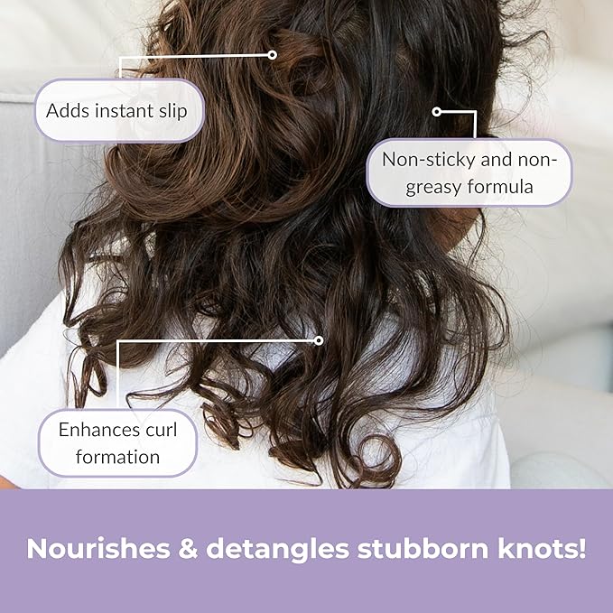 Love Ur Curls Kids Detangler Leave in Conditioner Spray, Pediatrician Approved, Moisturizing, Hydrates and Conditions, Vegan, Easy to Detangle Curly Hair, Sulfate & Paraben Free, 250mL