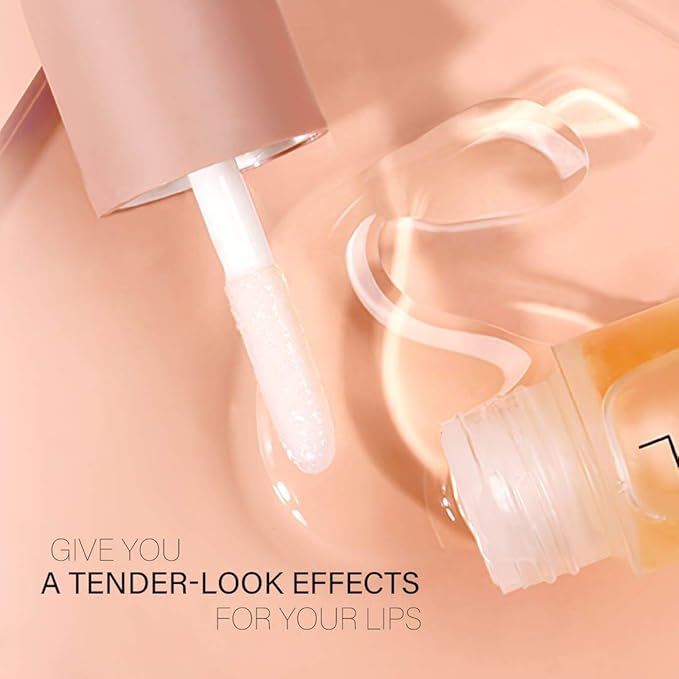 Lip Plumper: Lip Plumper Set by, Hydrating