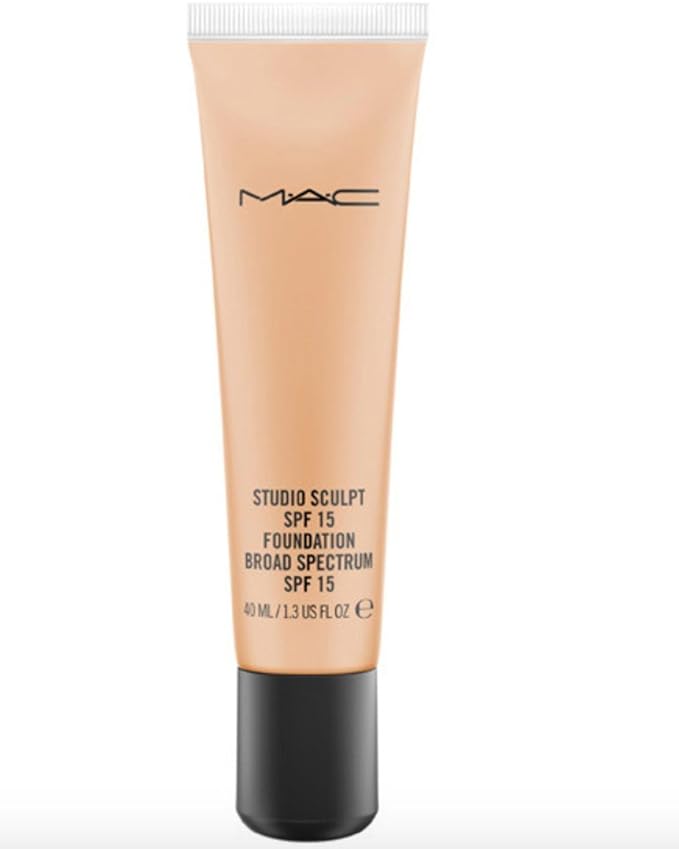 MAC STUDIO SCULPT SPF 15 FOUNDATION