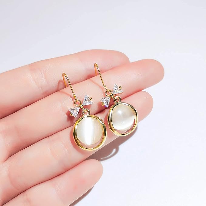 Vintage Circle Drop Earring Gold Cat Eye Stone
