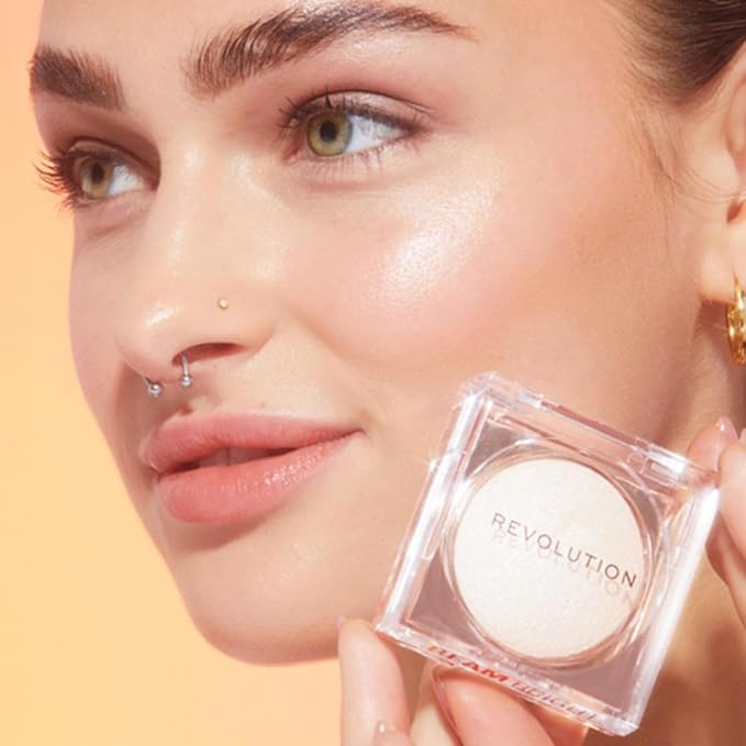 Makeup Revolution Beam Bright Highlighter, All Over Face