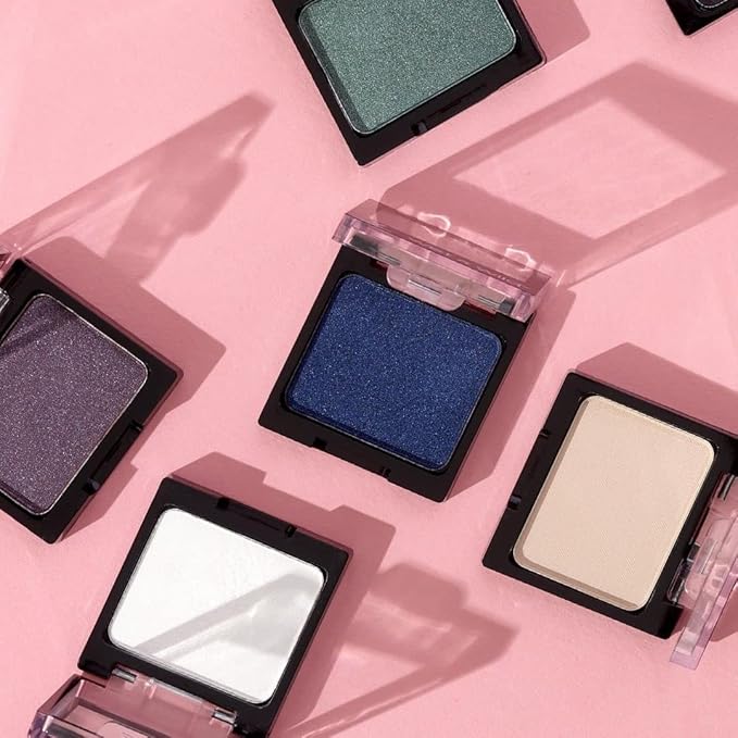 wet n wild Color Icon Eyeshadow - Ultra-Pigmented, Vitamin E Infused for a Silky-Smooth Moisturizing Application, Cruelty-Free & Vegan - Moonchild