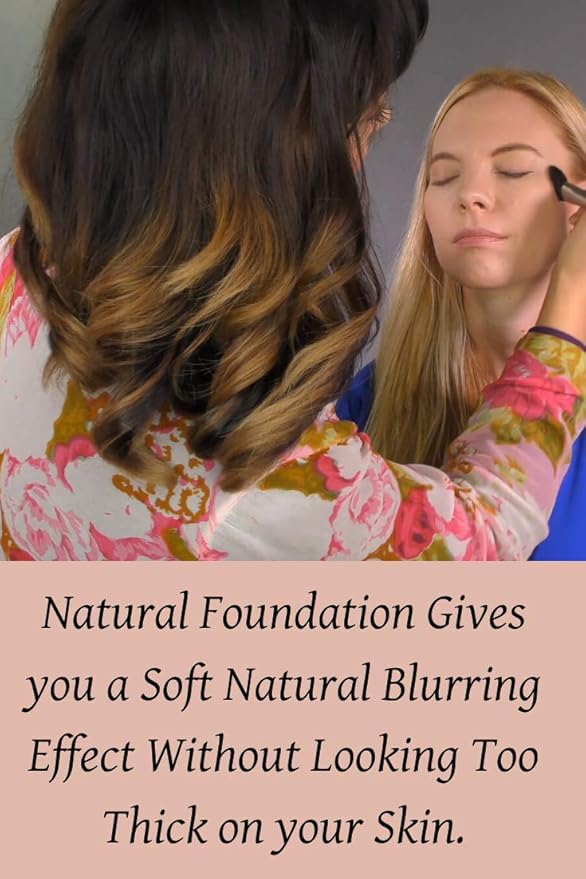 Pressed Mineral Foundation With Vitamin for a Natural