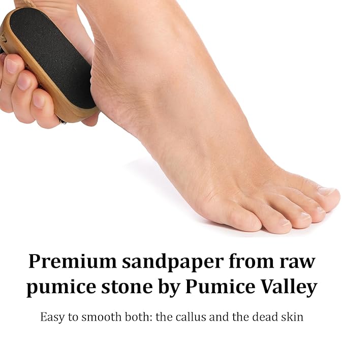 Wooden cleaning finger nail brush