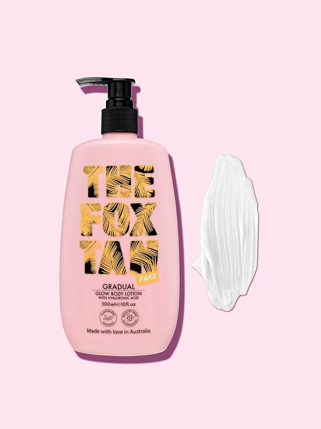 The Fox Tan Gradual Glow Body Lotion, Moisturizing Self-Tanning Lotion With Hyaluronic Acid For A Natural Streak-Free Tan, Vegan & Cruelty Free, 300mL