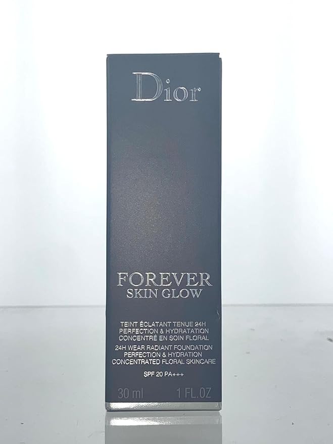 Dior Christian Forever Skin Glow 24h Wear Radiant 1.0 Ounce