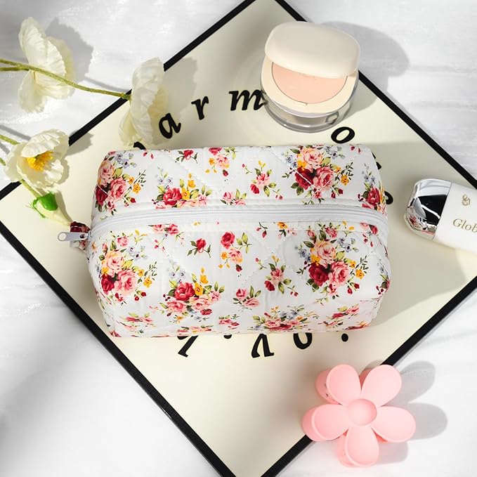 Soidram quilted makeup bag floral