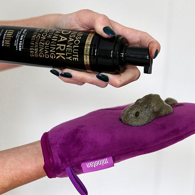 MineTan Holiday Bronze Self Tanning Gift Set - Stocking Stuffer for Her, Gift for Her, Beauty Lovers, Sunless Tanning Bundle, Travel Sized Self Tan for Body, Self Tan for Face