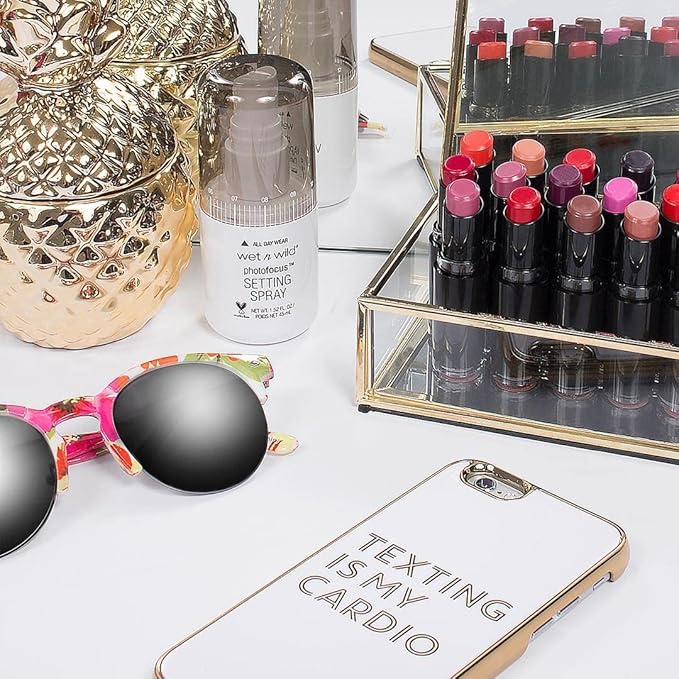 wet n wild Silk Finish Lipstick, Hydrating Rich Buildable Lip Color, Formulated with Vitamins A,E, & Macadamia for Ultimate Hydration, Cruelty-Free & Vegan - Dark Pink Frost