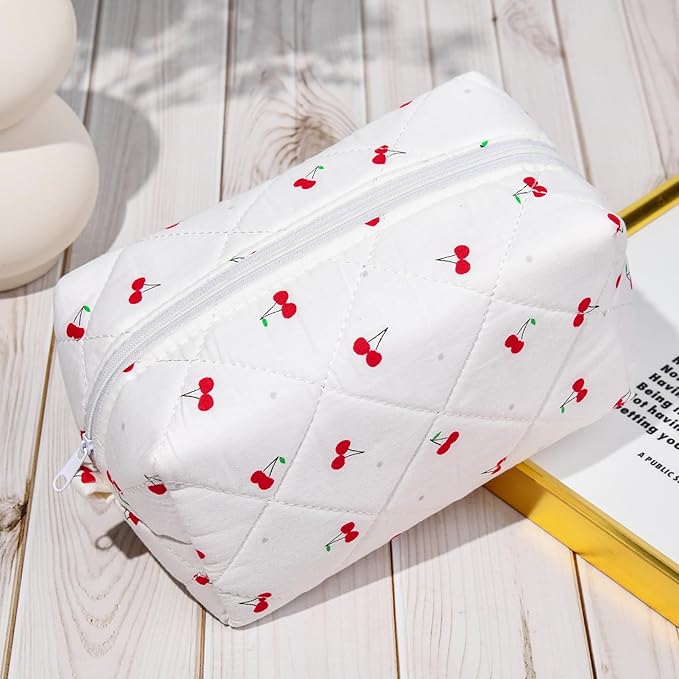 Soidram cute makeup bag quilted