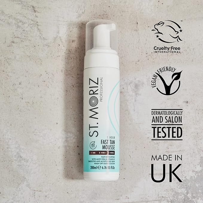 St. Moriz Professional 1 Hour Fast Self Tanner Mousse with Tanning Mitt Bundle - Light to Dark - 200ml - Sunless Instant, Express Self Tanning Foam for Golden, Natural Looking Fake Tan - Aloe Vera