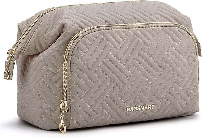 BAGSMART Travel Makeup Bag, Cosmetic Bag Make Up Organizer Case,Large Wide-open Pouch for Women Purse for Toiletries Accessories Brushes