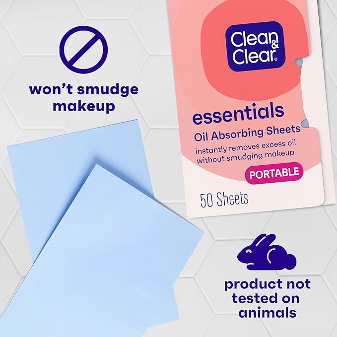 Clean & Clear Essentials Oil Absorbing Sheets, Portable Blotting Papers for Shine Control on the Face & Nose, Blotting Sheets Instantly Remove Excess Oil Without Smudging Makeup, 3 Pack