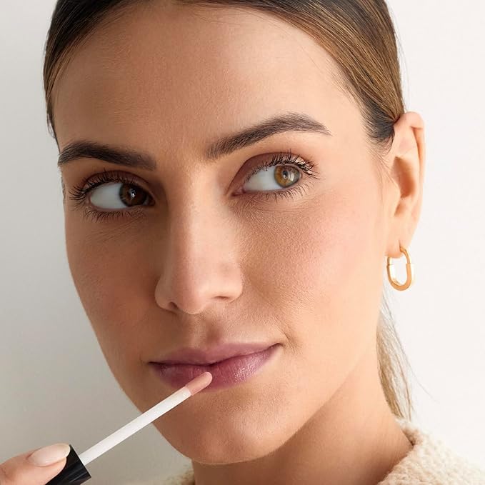 Palladio Lip Gloss, Non-Sticky Lip Gloss, Contains Vitamin E and Aloe, Offers Intense Color and Moisturization, Minimizes Lip Wrinkles, Softens Lips with Beautiful Shiny Finish, Vanilla Cupcake