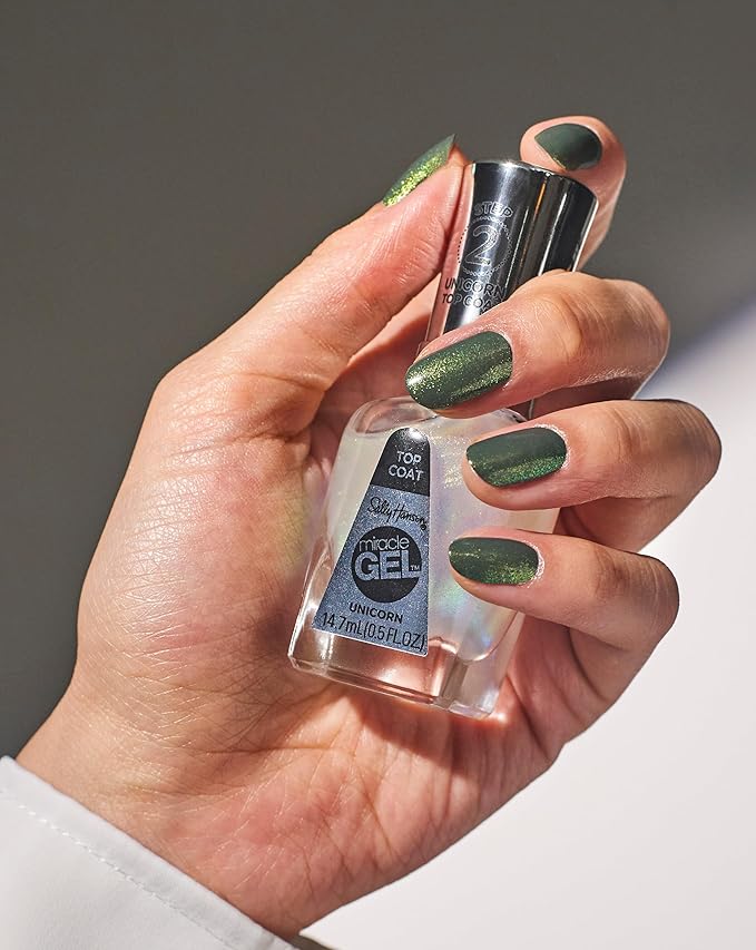 Sally Hansen Miracle Gel™, Unicorn Top Coat, Long Lasting, Gel-Like Formula, No UV Lamp Needed, Glitter Nail Polish