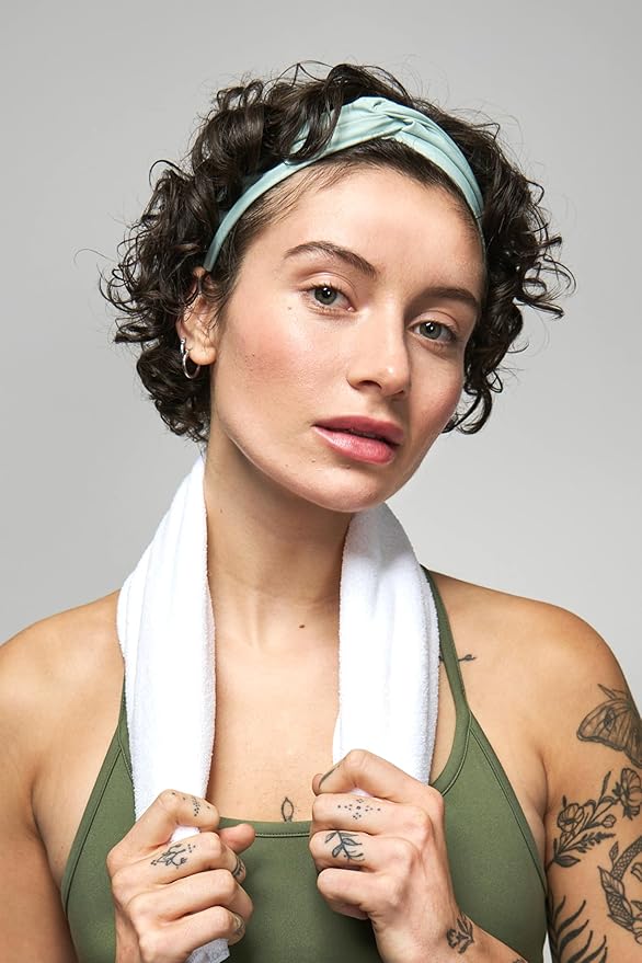Goody Sport Lycra Head Wrap - 1Ct, Green, Quick-Dry Headbands for Women & Men, Versatile Hair Accessories with Sport-Level Grip, All Hair Types