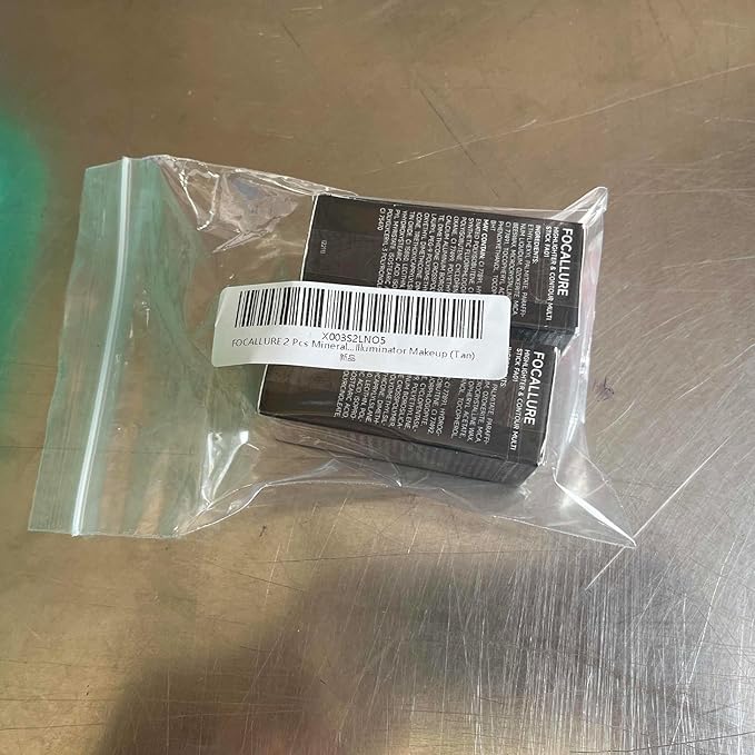 FOCALLURE 2 Pcs Mineral Cream Contour Stick,Moisturize Highlighter Illuminator Makeup,Tan