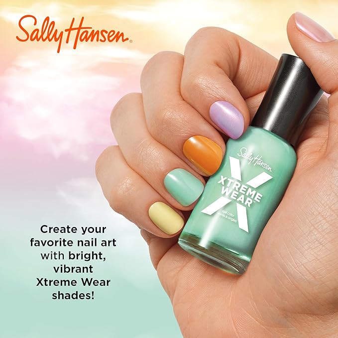 Sally Hansen Xtreme Wear, Cloud 9, Nail Polish, Doesn't Chip, Beautiful Colors, Long Lasting, Fade Resistant, Easy to Apply, 0.4oz