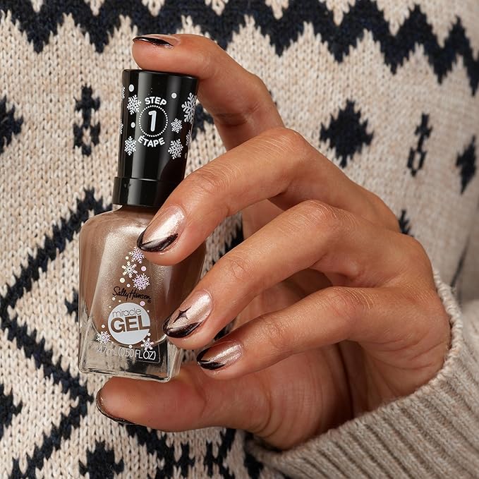 Sally Hansen Miracle Gel, Holiday Romance, Long Lasting, Gel-Like Formula, No UV Lamp Needed, Opaque, Shimmery Red Nail Polish