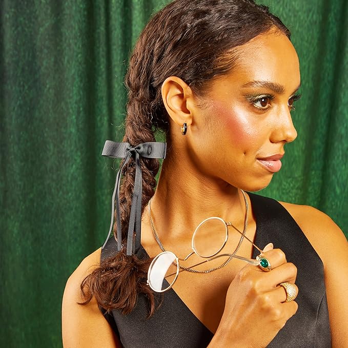 Wet Brush Original Detangler Hair Brush Elphaba (Wicked) Kit - Ultra-Soft IntelliFlex Bristles - Detangling Brush Glides Through Tangles For All Hair Types (Wet Dry & Damaged) - 1 Brush & 1 Bow