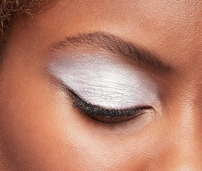 L'Oreal Paris Brilliant Eyes Shimmer Liquid Eye Shadow, Longwearing Lasting Shimmer, Crease Resistant, Flake-Proof, Precision Applicator, Quick Dry, Non-Greasy, String of Pearls, 0.1 oz.